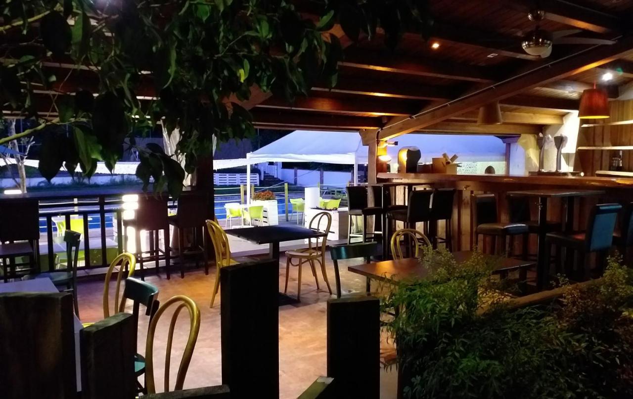 Amer 桑特马萨尔旅馆酒店 外观 照片